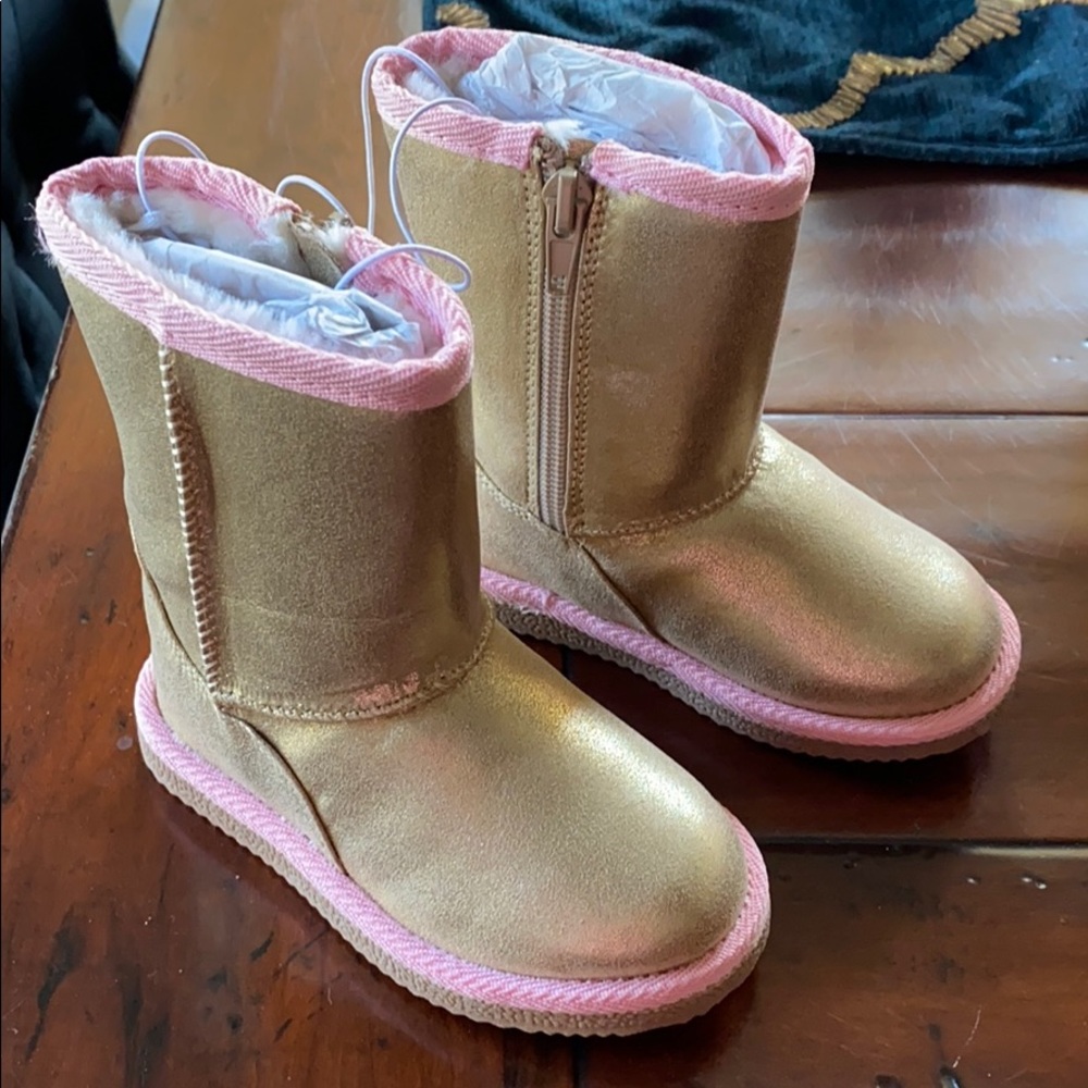 Nordstrom Gold Fur Lined Boots 7T